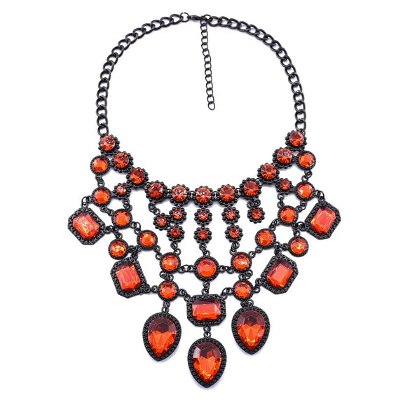 Exaggerated Luxurious Geometric Alloy Inlay Artificial Crystal Women'S Necklace