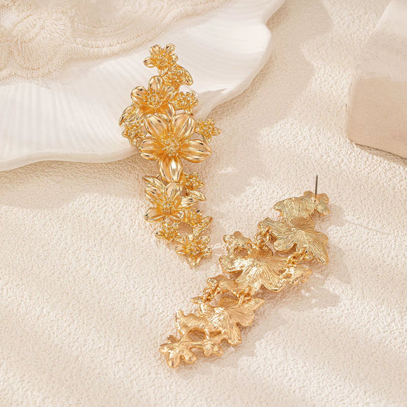 Exaggerated Metal Flower Drop Earrings For Women Long Retro Floral Dangle Jewelry With Statement Design For Wholesale