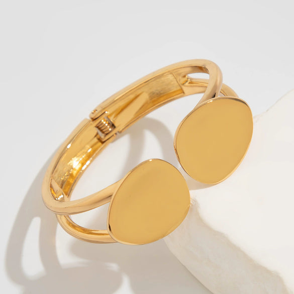 Exaggerated Metal Pearl Open Water Drop Wide Stripe Spring Buckle Electroplated Bracelet