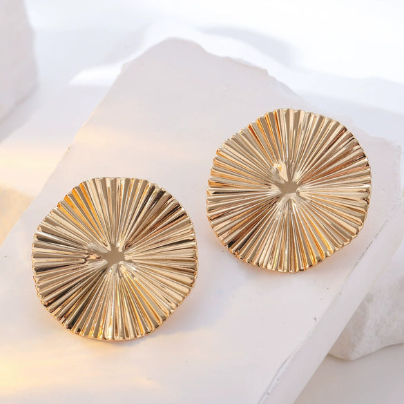 Exaggerated Round Pleated Metal Geometric Stud Earrings Gold Plated For Women