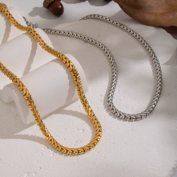 Exaggerated Stylish Geometric Snake Bone Whip Stainless Steel 18K Real Gold Plated Thick Chain Necklace For Women