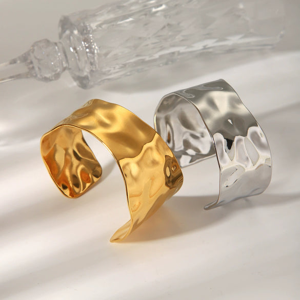 Exaggerated Titanium Stainless Steel Open Bracelet With Geometric Hammer Pattern And Electroplating Design