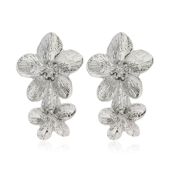 Exaggerated Trendy Alloy Flower Ear Clip Earrings With Electroplating For Women