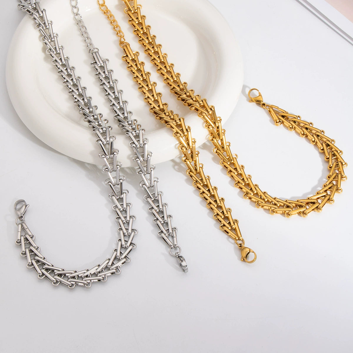 Triangle Chain Pattern Exaggerated Triangle Chain Necklace And Bracelet Suit In Stainless Ste ...