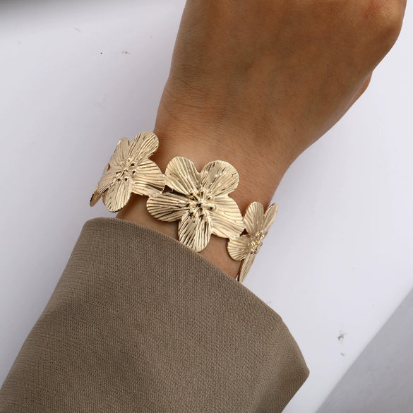 Exaggerated Water Drop Open Bracelet Metal Alloy Metallic Glaze Electroplated Hand Jewelry