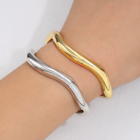 Exaggerated Water Drop Open Bracelet Metal Alloy Metallic Glaze Electroplated Hand Jewelry