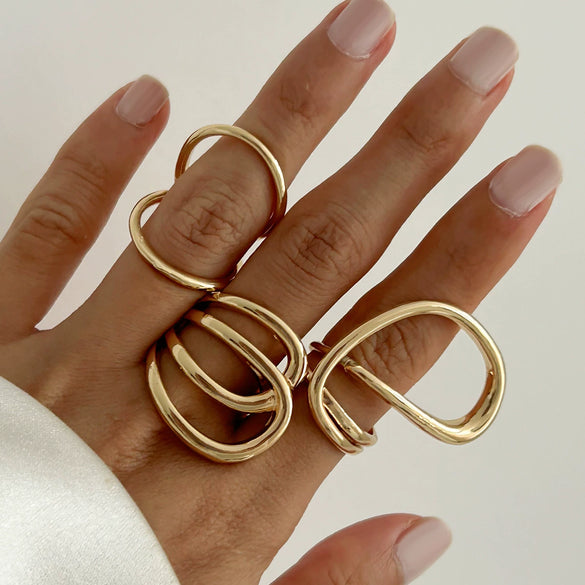 Exaggerated Widebrimmed Glitted Hammer Irregular Alloy Bracelet Electroplated