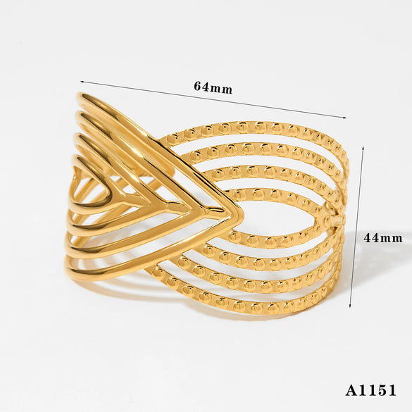 Exaggerated Widesided Hollow Ginkgo Leaf Stainless Steel Bracelet For Women With Electroplating