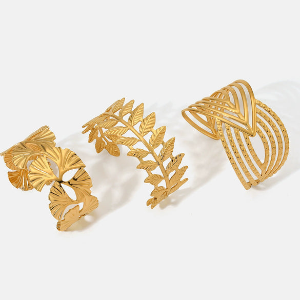 Exaggerated Widesided Hollow Ginkgo Leaf Stainless Steel Bracelet For Women With Electroplating