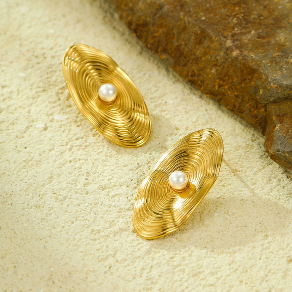 Exquisite Exaggerated Vintage Geometric Stainless Steel And Titanium Steel Earrings With Electroplating Treatment
