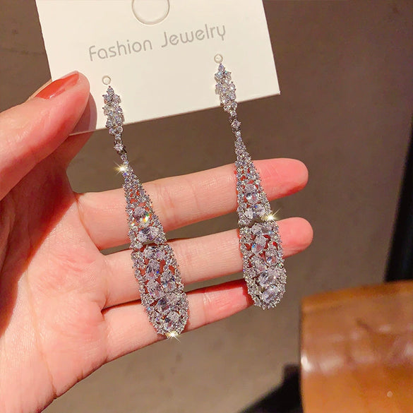 Exquisite Super Flash Inlaid Rhinestone Drop Shaped Hollow Electroplated Earrings For Women