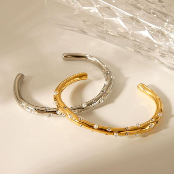 Fashion Allmatch Titanium Steel Bracelet 18K Goldplated With Pearl Zircon Cross Inlaid For Women