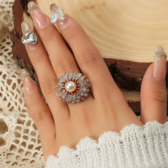 Fashion Alloy Sunflower Flower Ring With Electroplated Finish Simple Trendy Adjustable Open Ring For Unisex Wear