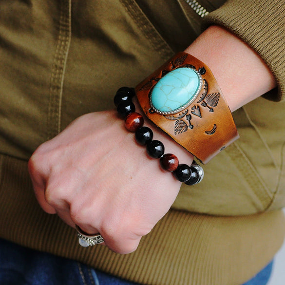 Fashion Bracelet Cowhide Drop Shape Set With Precious Stones
