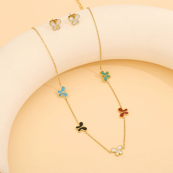 Fashion Butterfly Insect Pattern Stainless Steel Clavicle Chain Necklace Suit With Electroplating Treatment