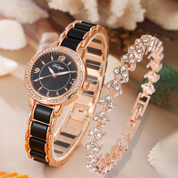 Fashion Casual Women's Watch Lace Round Alloy Case Quartz