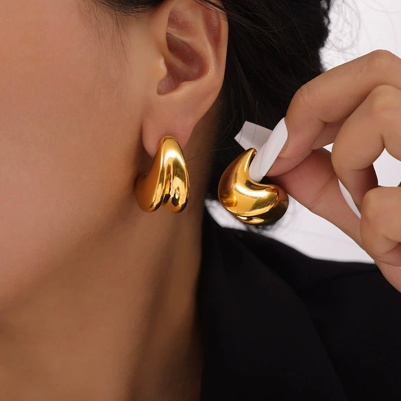 Fashion Commuter Niche Creative Water Drop Geometric Titanium Steel Earrings With Electroplating For Women