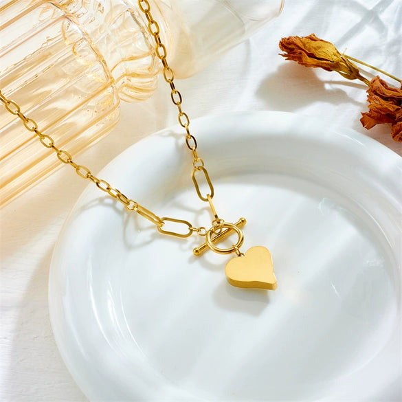 Fashion Creative Retro Faceted Colorful Crystal Heart Pendant Stainless Steel Chain Necklace With Mixed Gem Inlay And Electroplating
