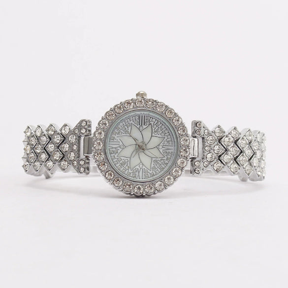 Fashion Diamondencrusted Rhinestone Flower Women's Metal Watch Bracelet Quartz Round Dial