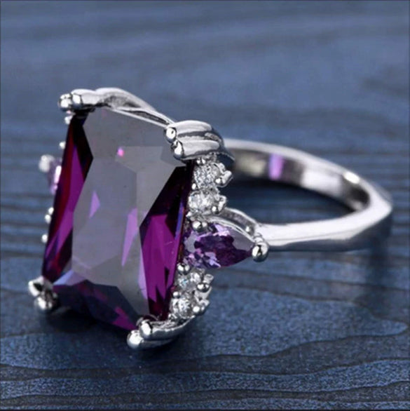 Fashion Electroplated Alloy Ring With Purple Rectangular And Teardrop Zircon Star Pattern For Women