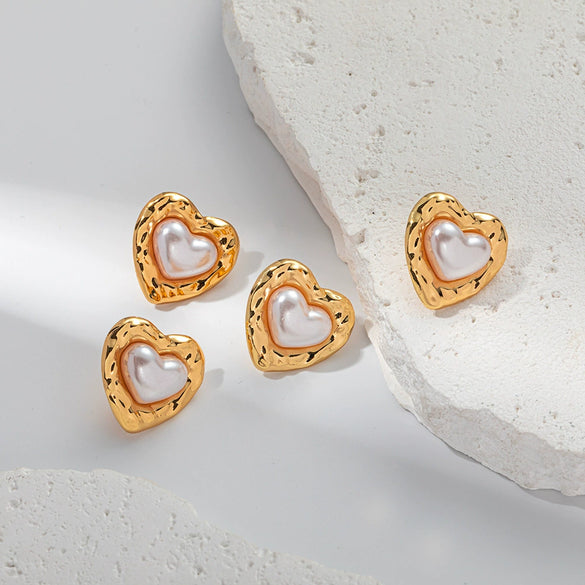 Fashion Elegant Love Pearl Stainless Steel Heartshaped Electroplated Women's Jewelry Earrings