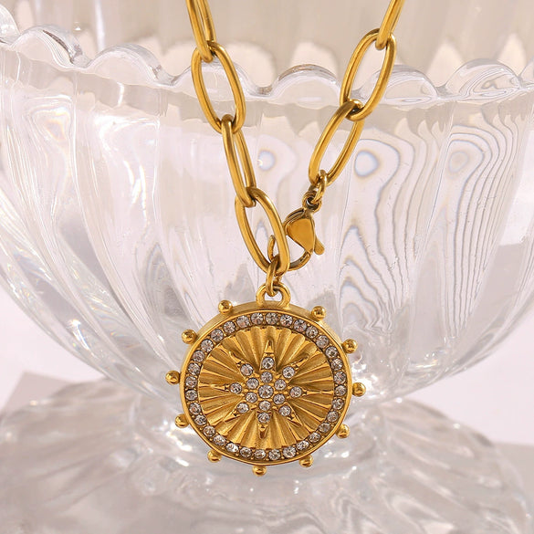 Fashion Elegant Stainless Steel And Titanium Steel Necklace With Geometric Eightpointed Star Coin Pendant Electroplated 18K Gold For Women