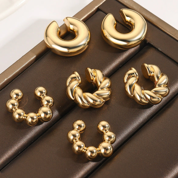 Fashion Exaggerated Cshaped Acrylic Ear Clip For Women With Wave And Geometric Patterns