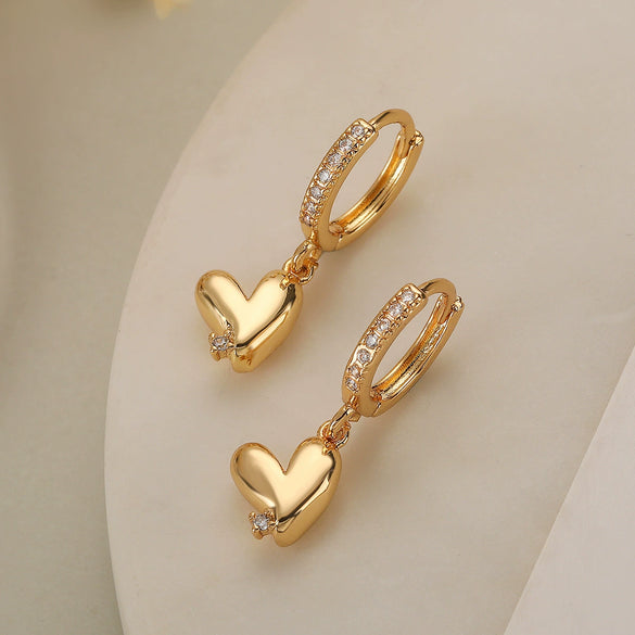 Fashion Exquisite Copper Goldplated Zircon Heartshaped Geometric Style Earrings For Female