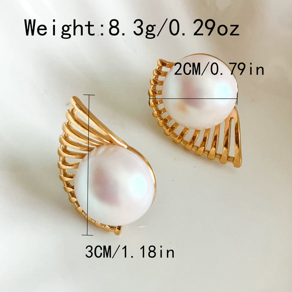 Fashion Feather Pearl Inlay Stainless Steel Earrings With Wings Design And Electroplating Treatment