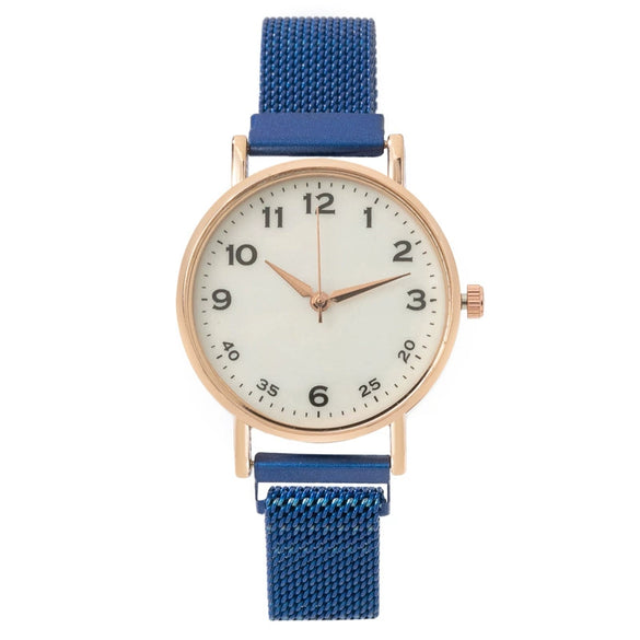 Fashion Female Quartz Watch With Metal Strap And Alloy Case