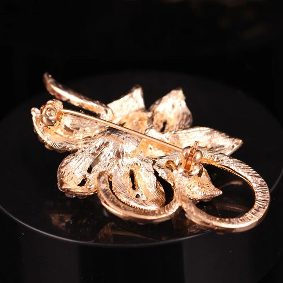 Fashion Flower Alloy Inlay Artificial Pearls Rhinestones Women'S Brooches
