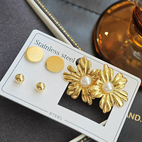 Fashion Flower Pearl Disc Titanium Steel Earrings With Electroplating For Women