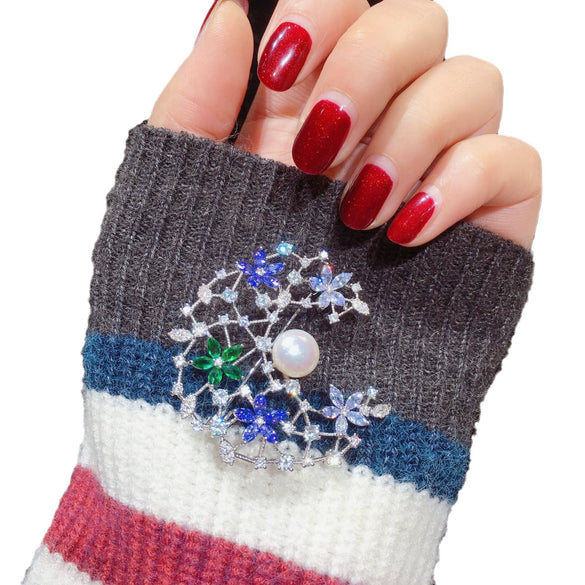 Fashion Freshwater Pearl Moon Brooch For Ladies