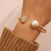 Fashion Geometric Alloy Plating Artificial Pearls Rhinestones Women'S Bangle