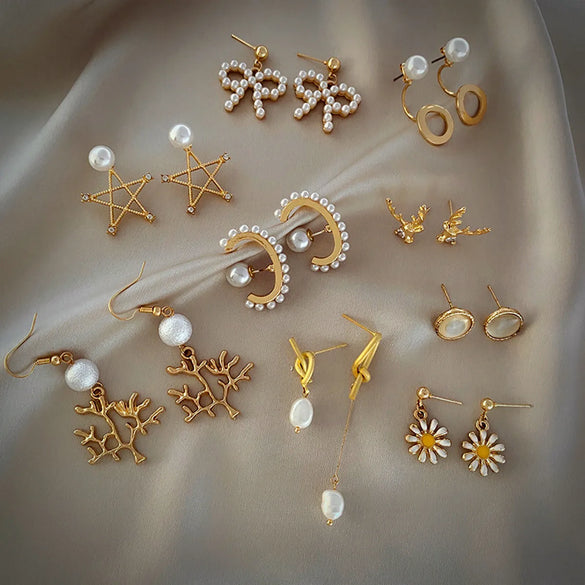 Fashion Geometric Alloy Plating Pearl Women'S Earrings 1 Pair