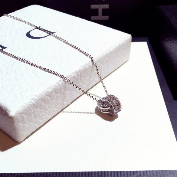 Fashion Geometric Circle Zircon Elegant Short Collarbone Necklace With Copper O Chain For Women