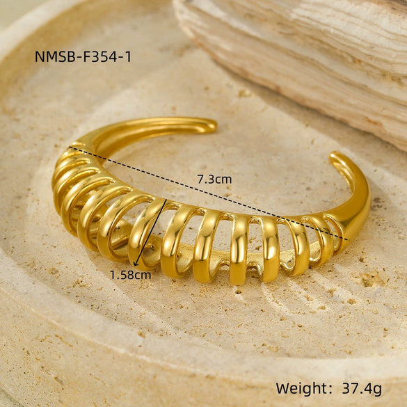 Fashion Geometric Semicircle Hollow Stainless Steel Electroplated Women's Bracelet