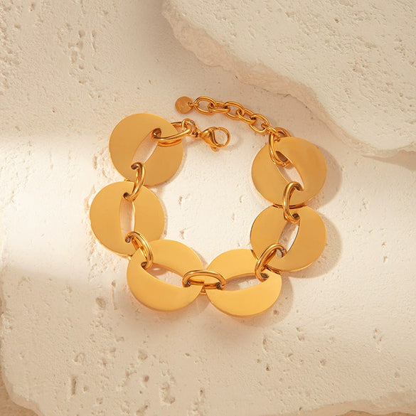 Fashion Geometric Stainless Steel Bracelet With Electroplating Design