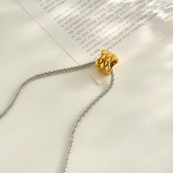 Fashion Geometric Stainless Steel Necklace For Women With Vacuum Electroplated Simple Clavicle Chain