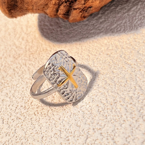 Fashion Geometric Stainless Steel Ring With Heart Shape And Electroplating Treatment Unisex Light Luxury Niche Design