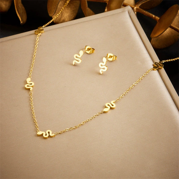 Fashion Glossy Goldplated Stainless Steel Snake Accessories Pendant Chain Necklace Earrings Set