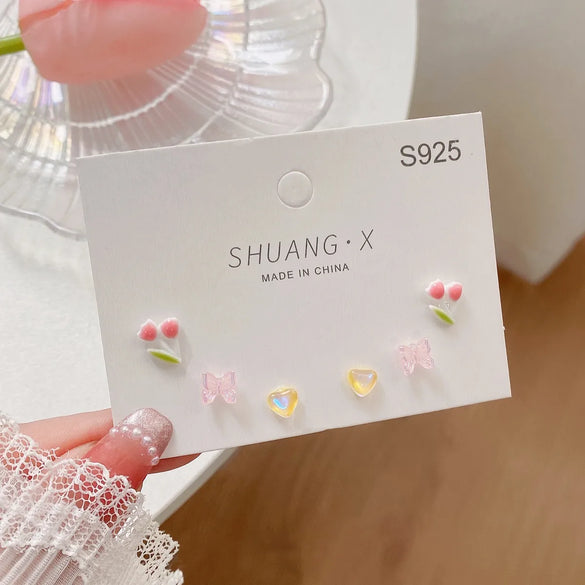 Fashion Heart Shape Butterfly Alloy Spray Paint Women'S Ear Studs 1 Set