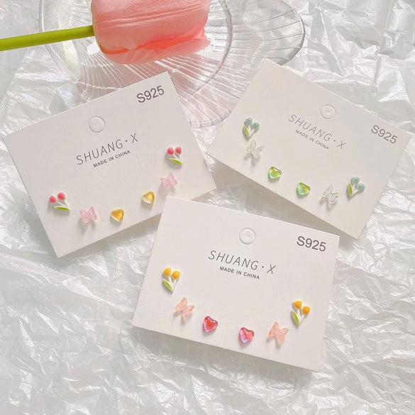 Fashion Heart Shape Butterfly Alloy Spray Paint Women'S Ear Studs 1 Set