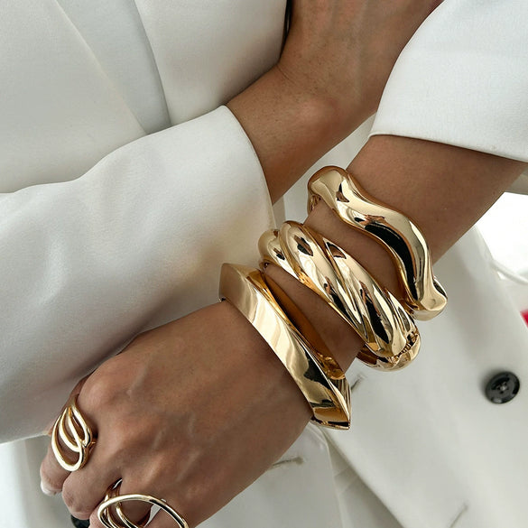 Fashion Heavy Industry Metal Exaggerated Irregular Wave Electroplated Bracelet