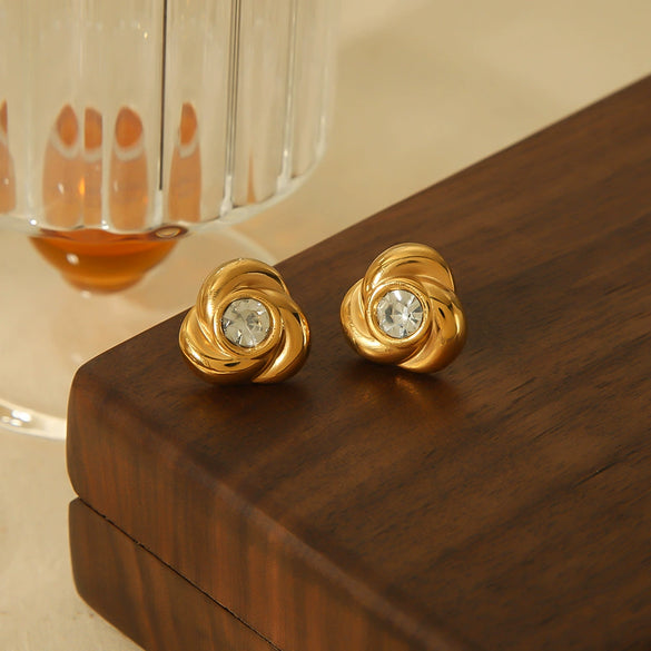Fashion Highgrade Stainless Steel Flower Pattern Earrings With Diamond Design And Rose Gold Inlaid Zircon