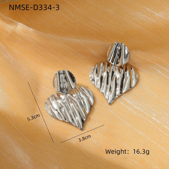 Fashion Hollow Flower Titanium Steel And Stainless Steel Earrings Vacuum Plated With 18K Gold