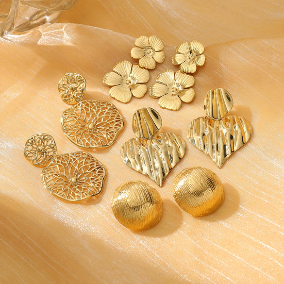 Fashion Hollow Flower Titanium Steel And Stainless Steel Earrings Vacuum Plated With 18K Gold