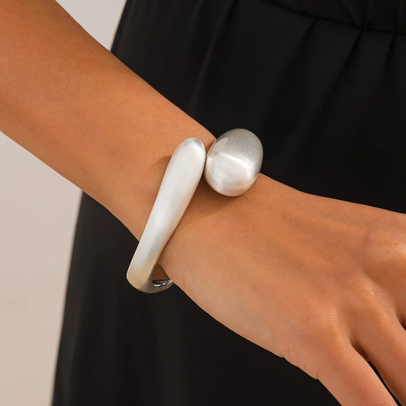 Fashion Ins Style Metallic Water Drops Open Bracelet For Women With Electroplating