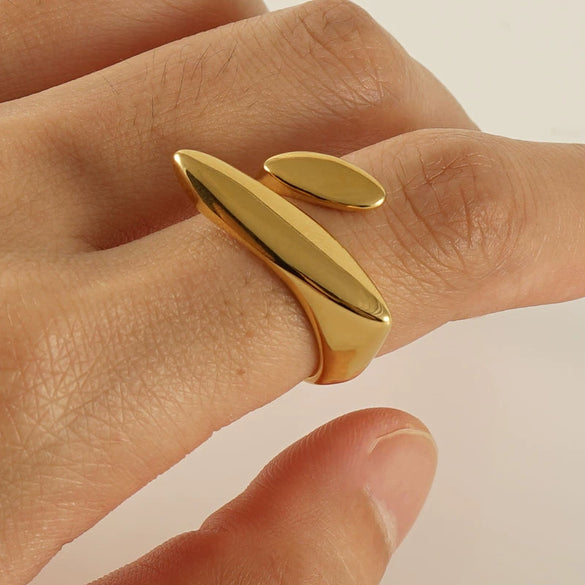 Fashion Irregular Titanium Steel Ring With Geometric Pattern And Electroplating Treatment