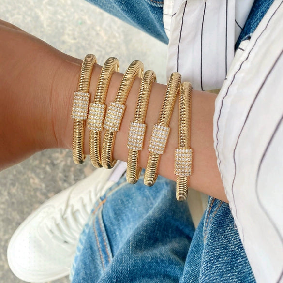 Fashion Jewelry Ring Bracelet Copper Electroplated Micro Set Zircon Geometric